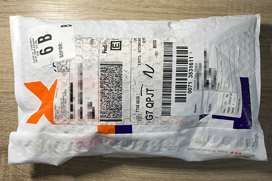 IONAC “イオナック”のシャワーヘッドがFedExで届きました。